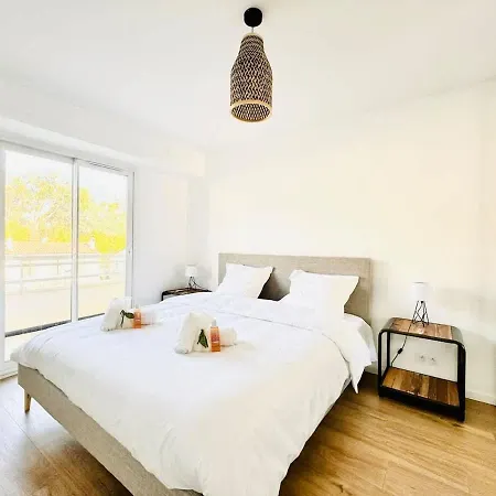 Le Saint-jean - Cozy Terrasses Apartment Cannes